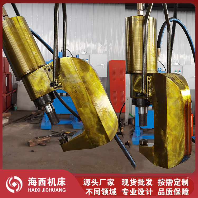 26T鍛打鉚釘機